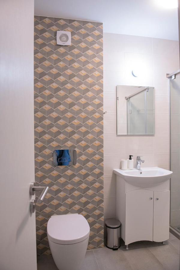 Miami A Lovely City Center 2 Bedrooms Apartment With Private Parking Sofia Luaran gambar
